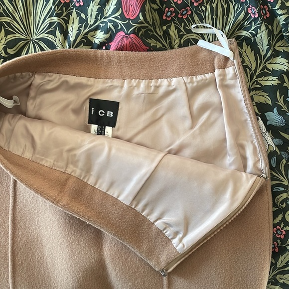 icb Wool Skirt - Picture 5 of 9